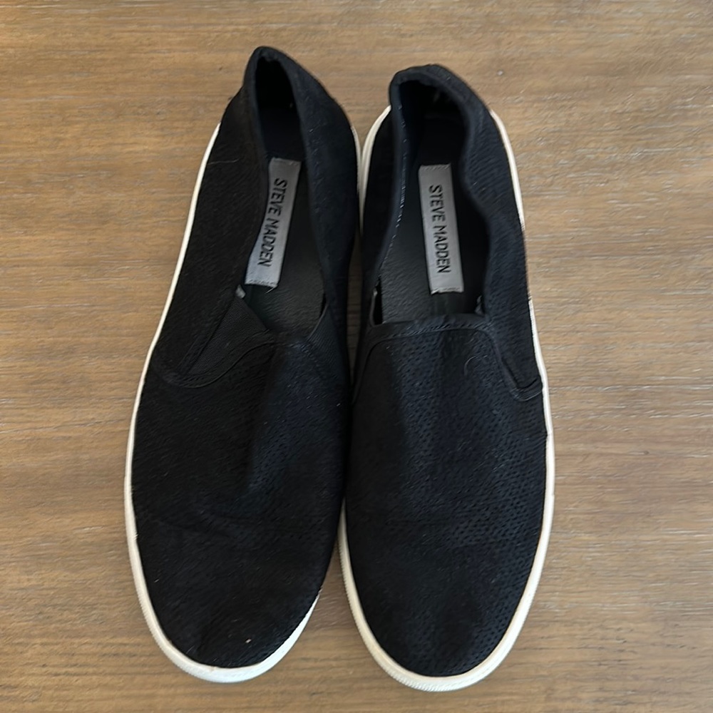 Steve Madden Women's Sneaker Size 10
